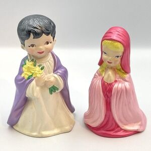 Vintage 1975 Hand Painted Nativity Figures Mary & Joseph SAK Signed Ceramic